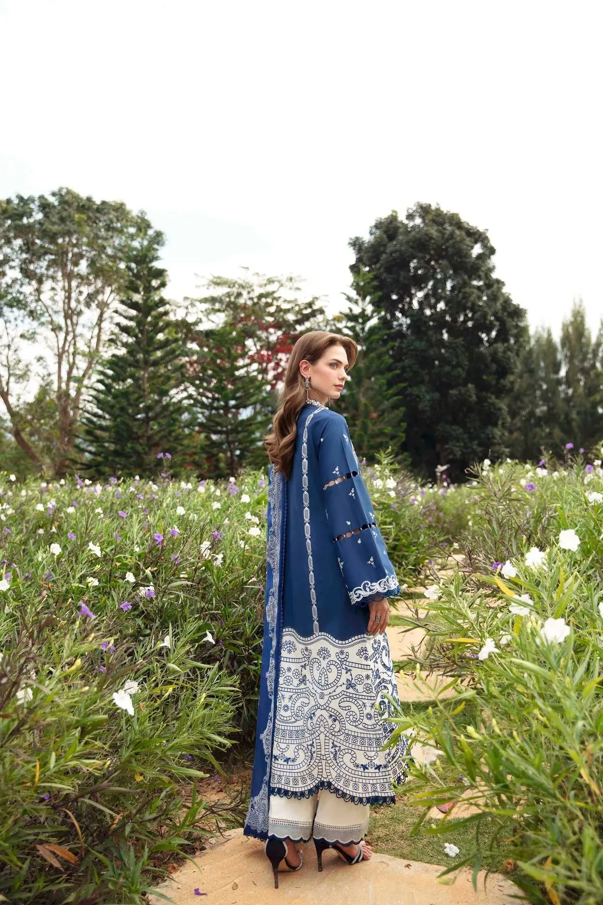 SABLE LUXURY READY TO WEAR LAWN 24 AFINA 09